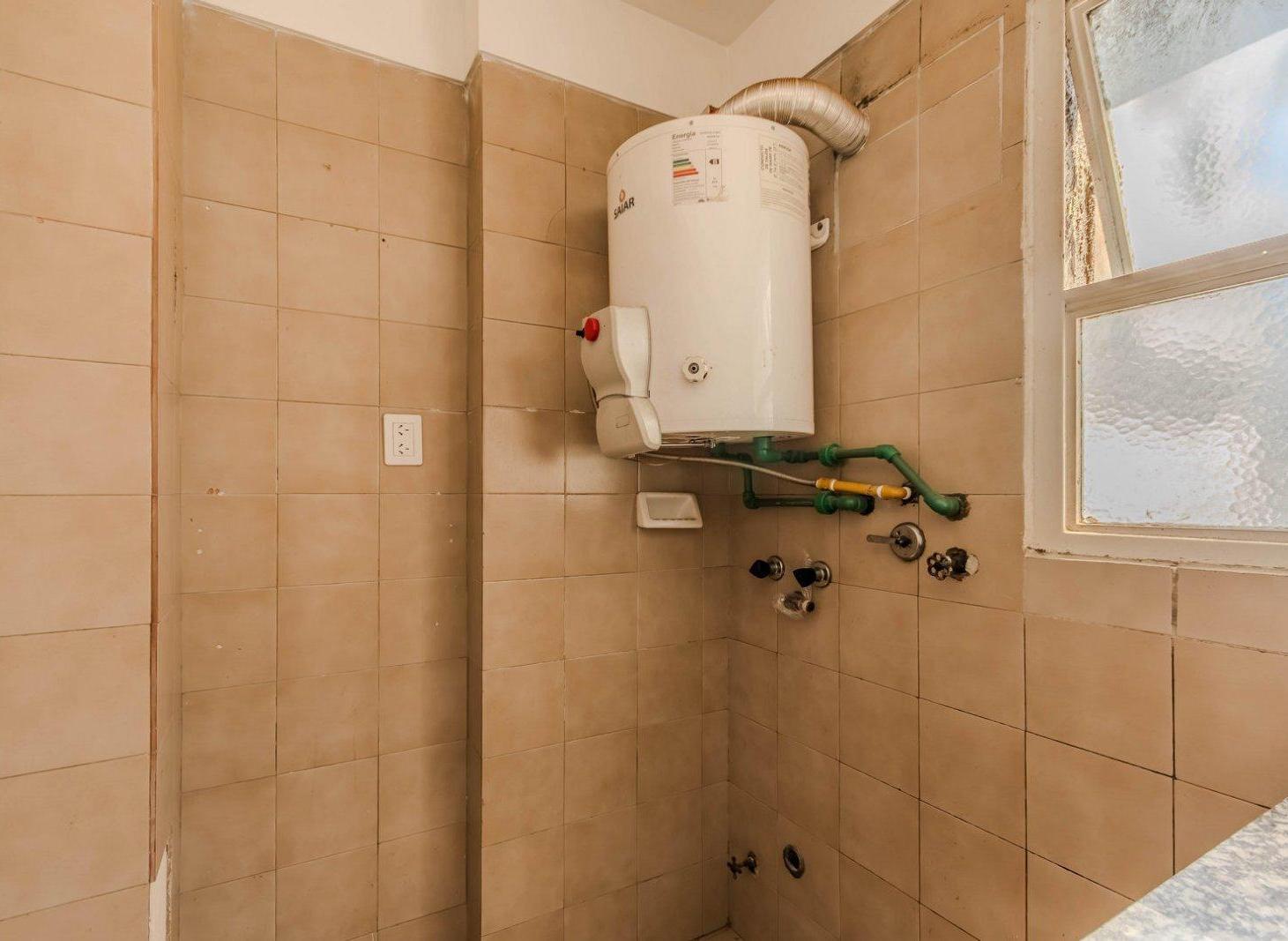 VENTA. DEPTO. 3 AMBIENTES. BALCÓN. BALVANERA.