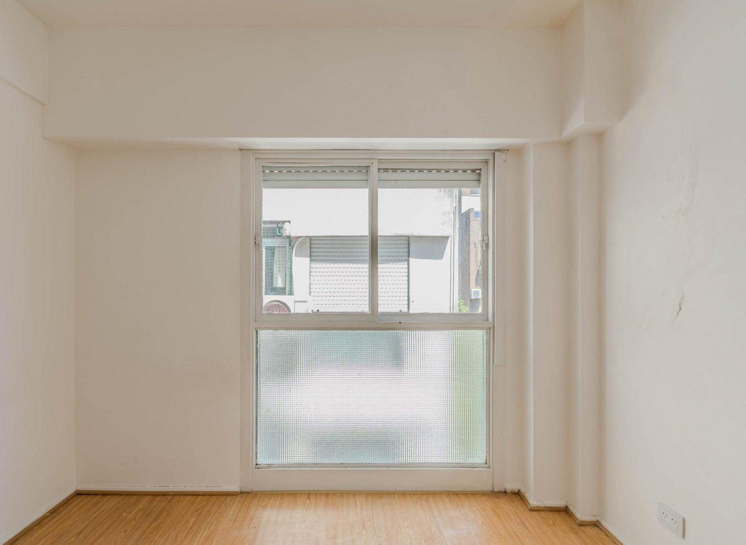 VENTA. DEPTO. 3 AMBIENTES. BALCÓN. BALVANERA.