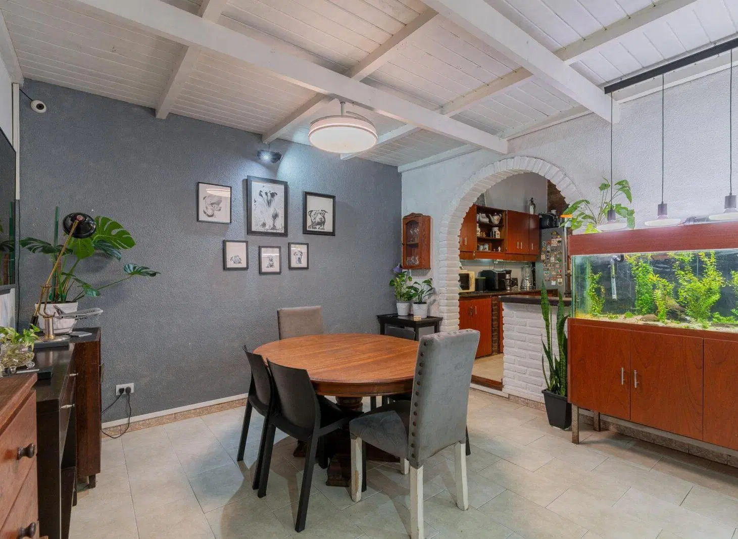 Casa en venta en Boedo. Lote propio. 4 ambientes más estudio. Quincho y terraza. Mucha luz 3
