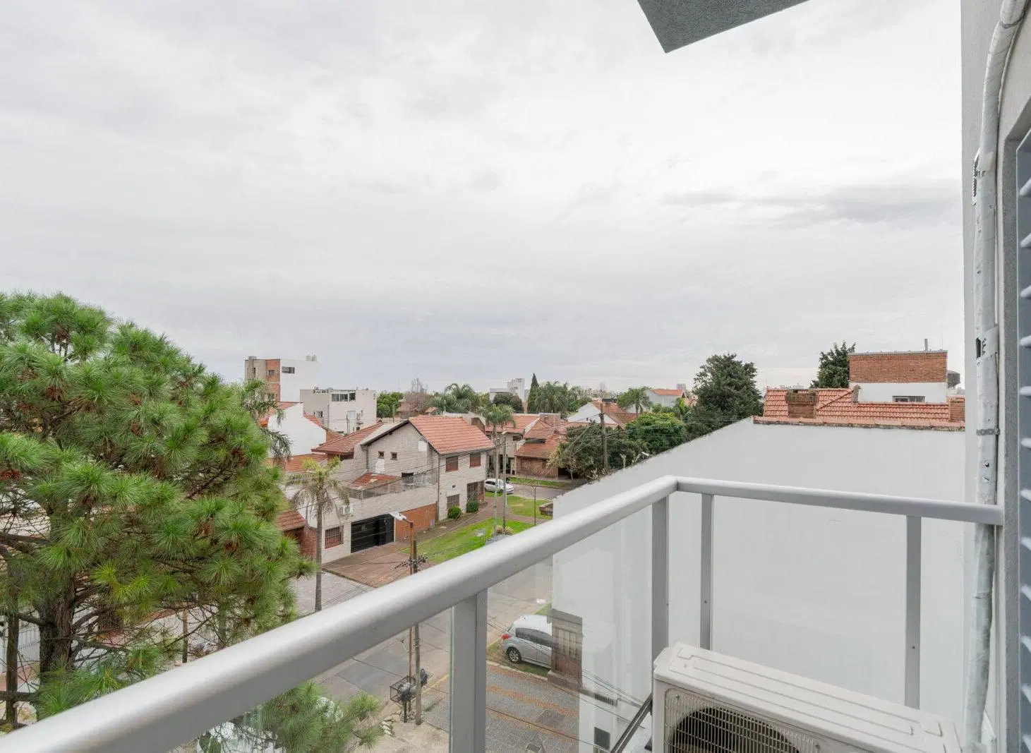 VENTA. DEPARTAMENTO. 2 AMBIENTES. BALCÓN. COCHERA. 8