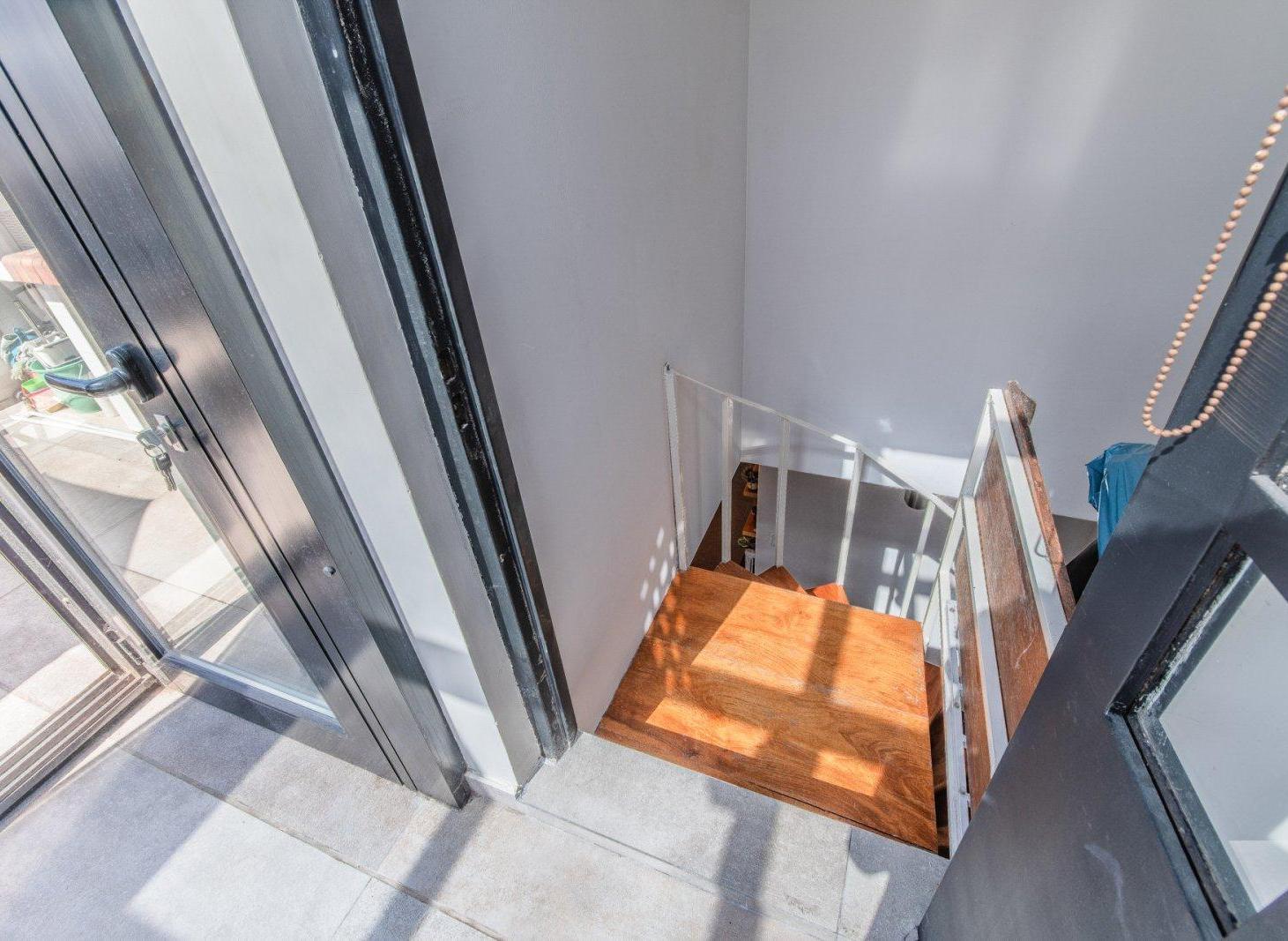 Foto de EN VENTA. VILLA URQUIZA. TRIPLEX 10° PISO. 3 AMB. TERRAZA PROPIA CON, imagen 1