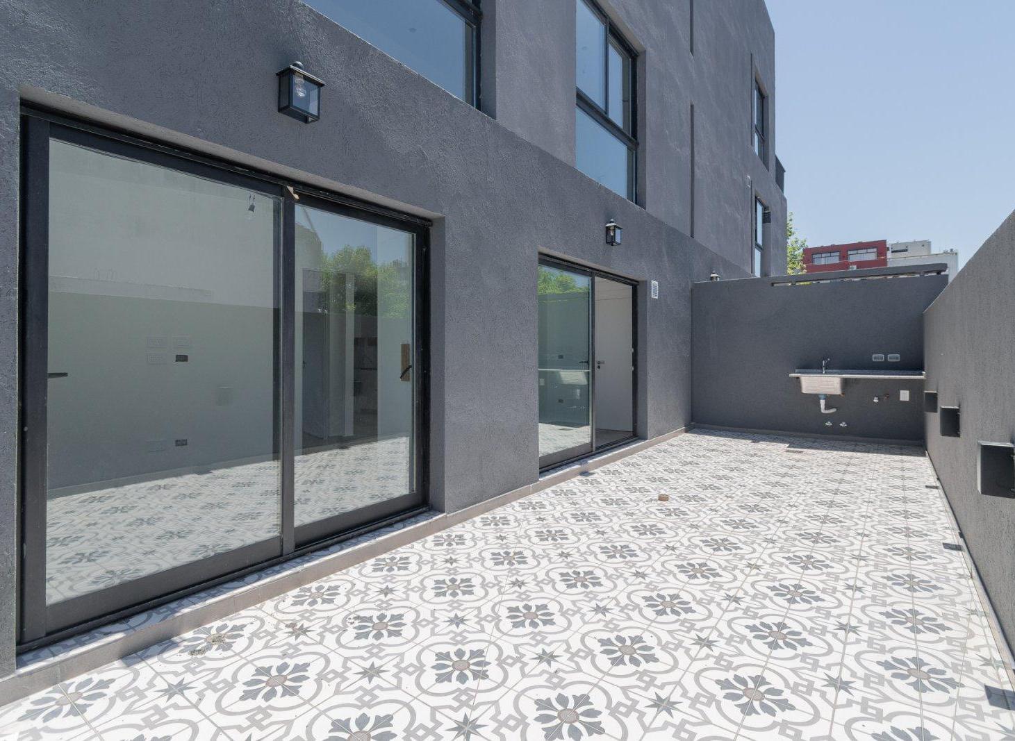 Foto de EN VENTA. BELGRANO. 3 AMB. A ESTRENAR. PATIO., imagen 2