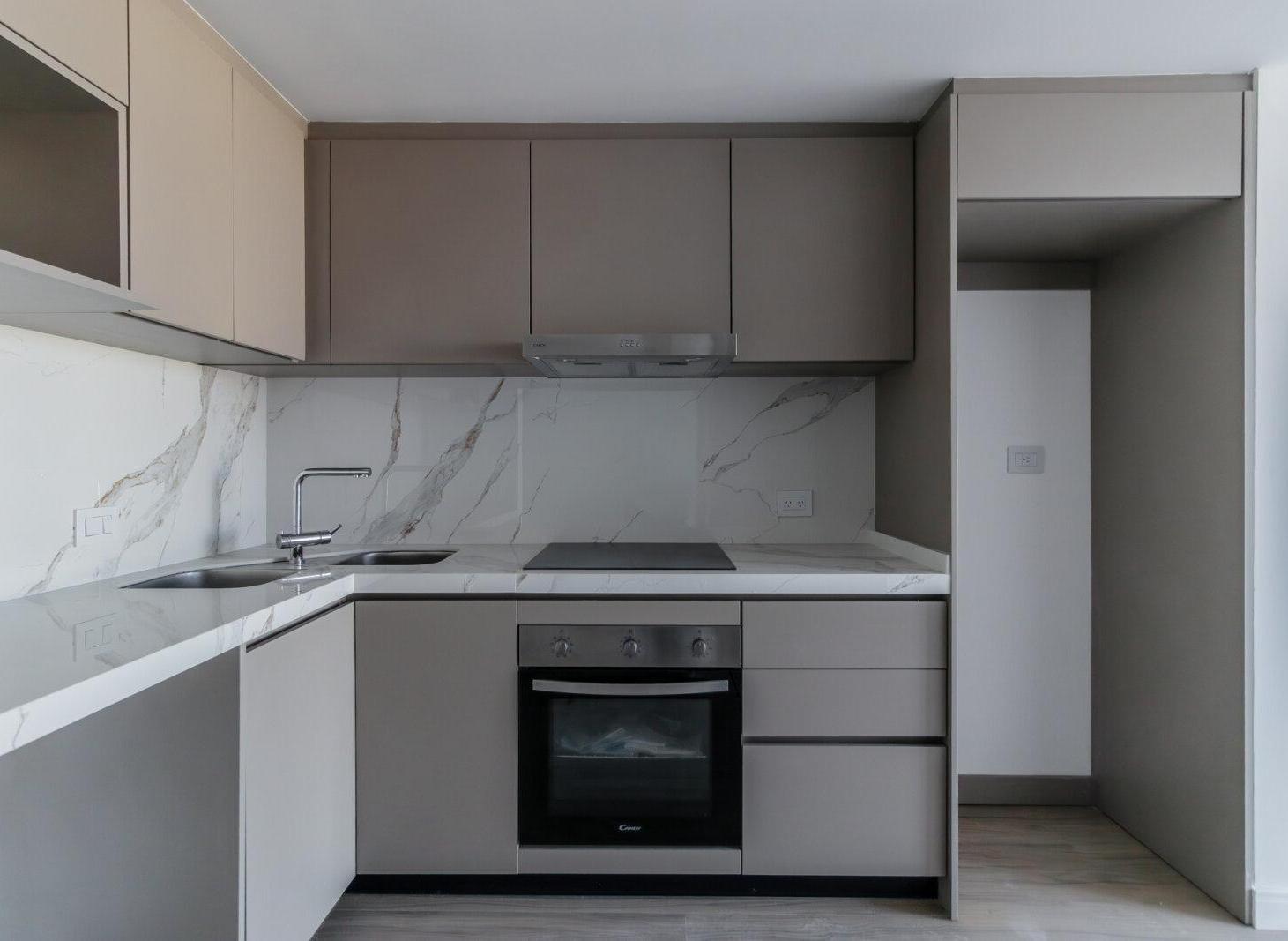 Foto de Venta departamento 3 ambientes. Caballito. Cochera. Torre de categoría, imagen 3