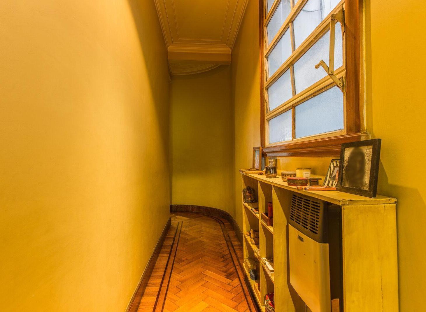 Foto de Departamento centenario cuatro ambientes más dependencia. Recoleta, imagen 5