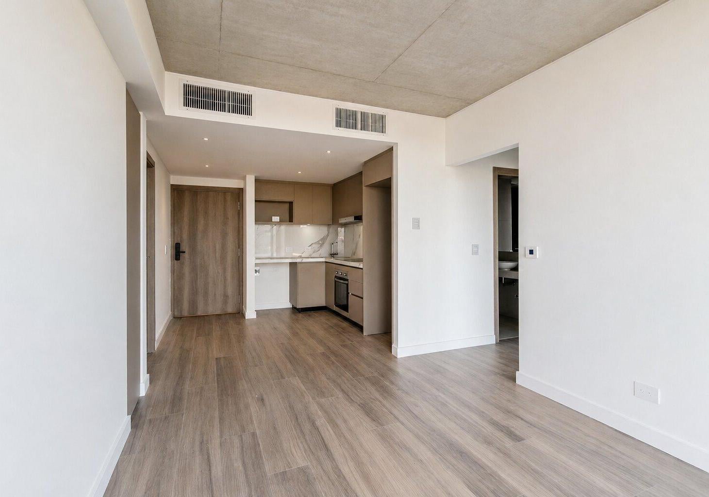 Foto de Venta departamento 3 ambientes. Caballito. Torre de categoría, imagen 3