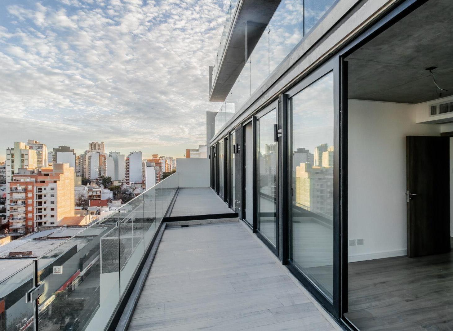 Foto de Venta departamento 3 ambientes. Caballito. Torre de categoría, imagen 1