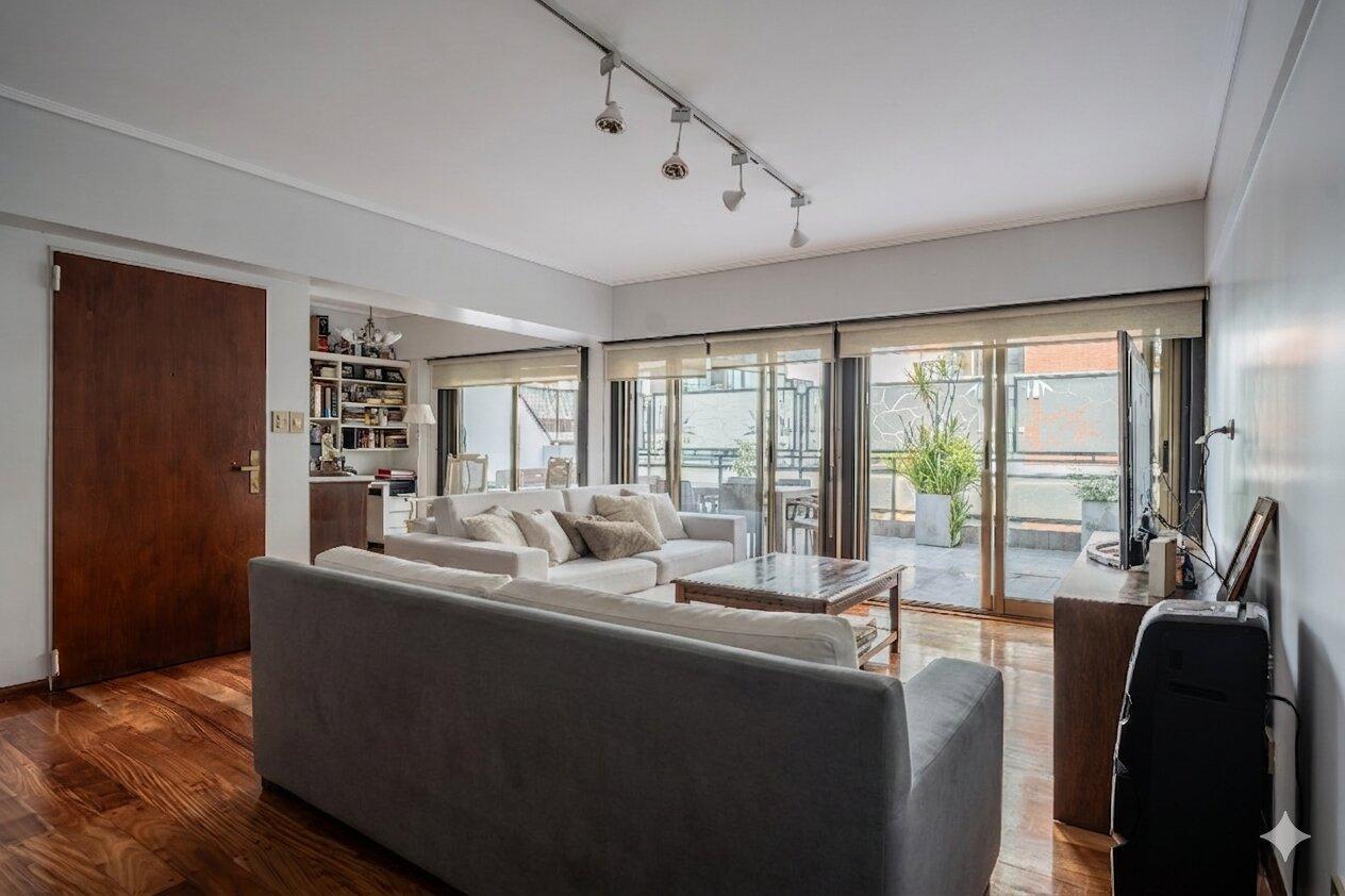 Foto de Gran balcón aterrazado. Jacuzzi· Quincho. Parrilla· 2 Master Suites, imagen 4