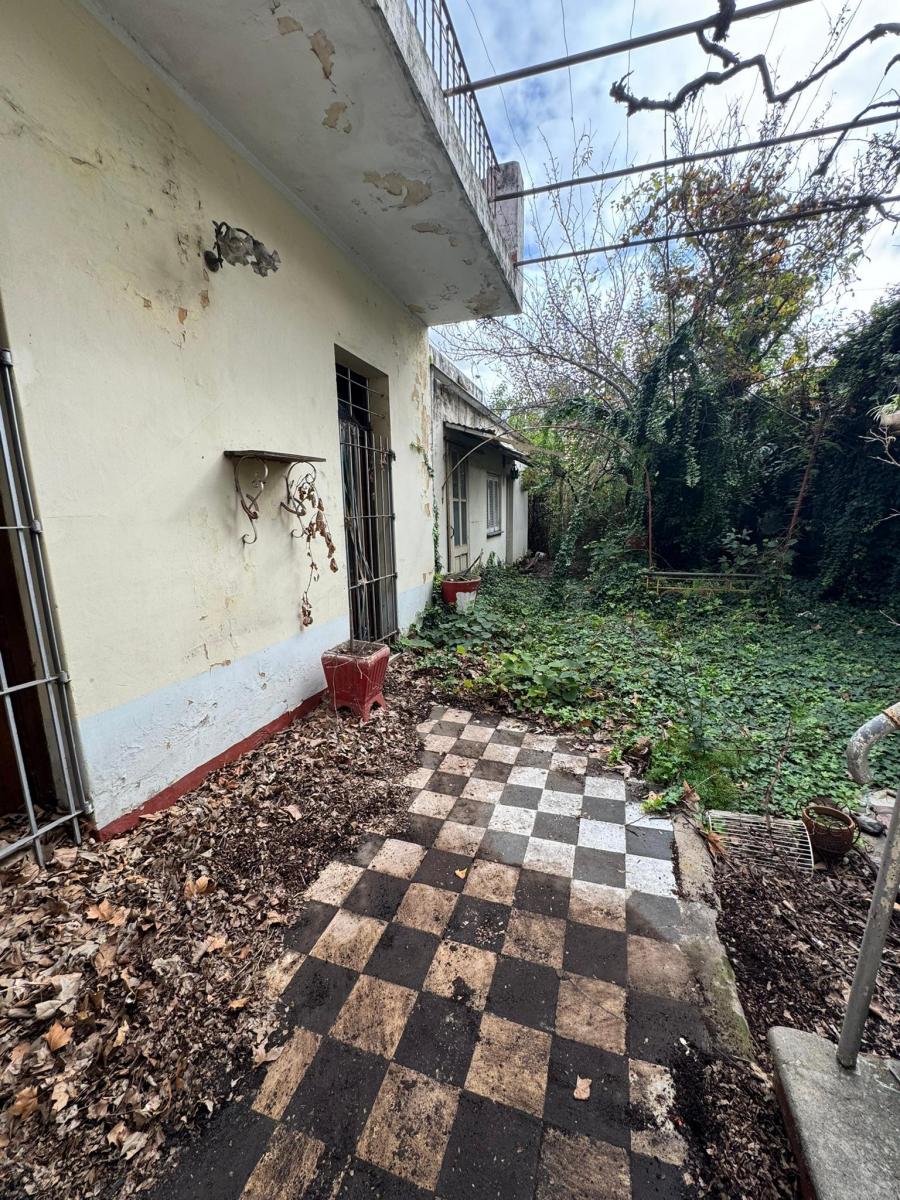 Casa a Refaccionar en Excelente Ubicación 4