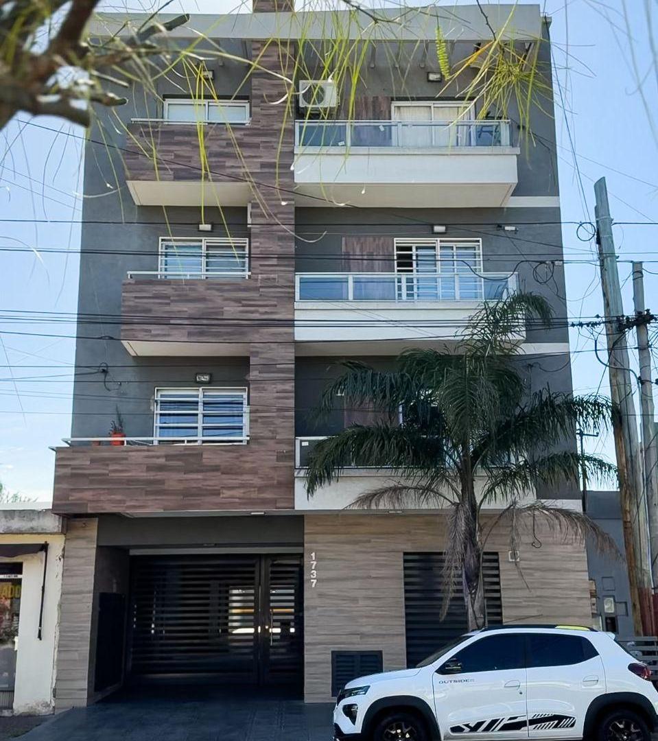 Foto de MONOAMBIENTE AL frente Planta baja en VENTA, imagen 1