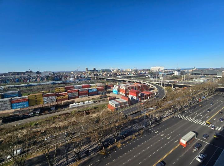 28m - Refaccionado a nuevo - Hermosa vista - Seguridad 24hs - Laundry 3