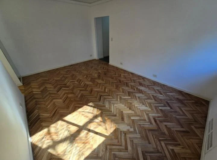52m - 1 dormitorio - Amplio living - Cocina - Excelente estado 4