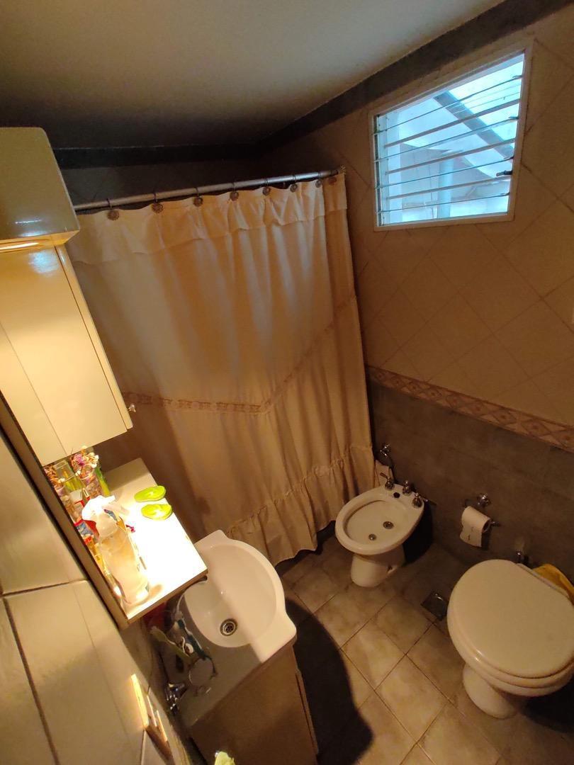 PH con Entrada Independiente - Ideal 2 Familias - 4 Dorm. 3