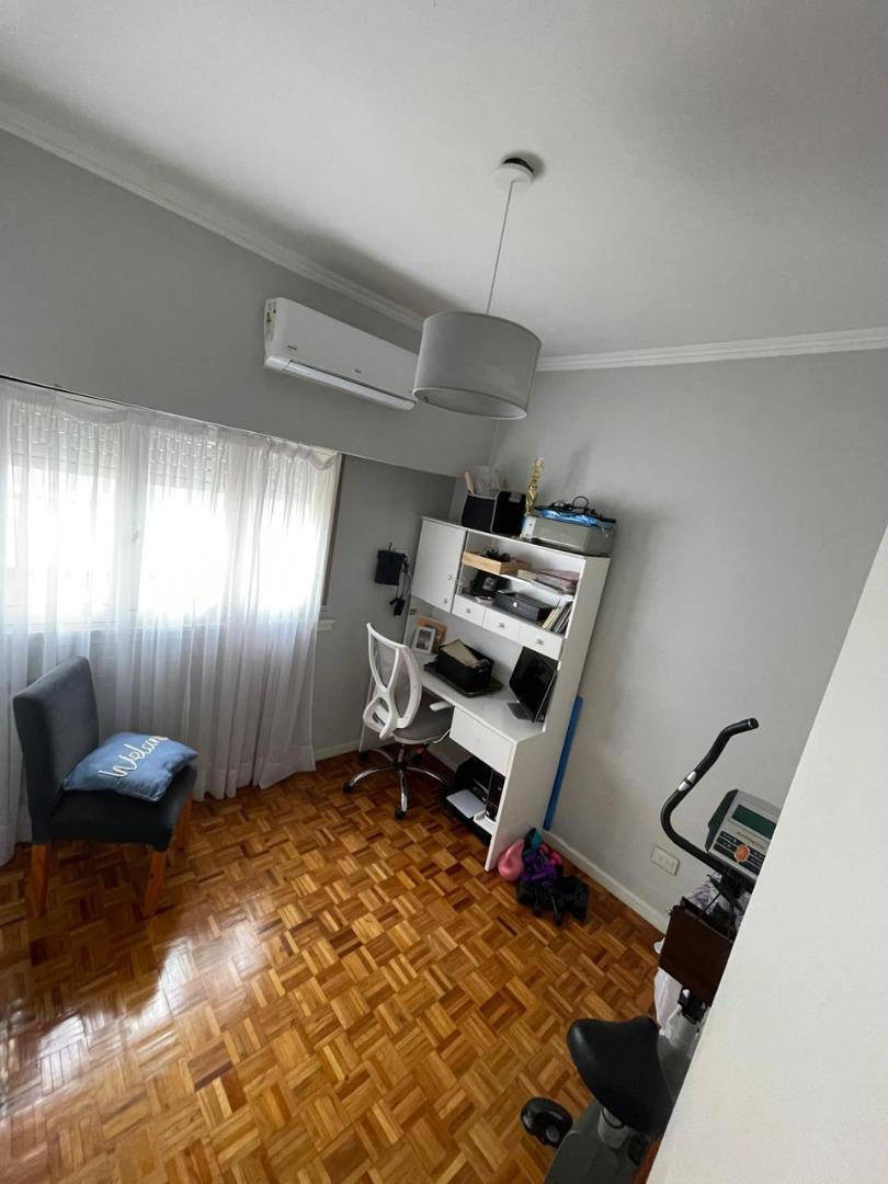 Penthouse Reciclado Super Luminoso. 4 Dorm. 4