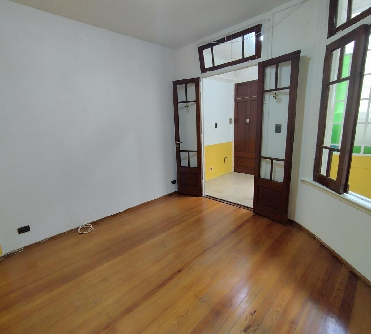 Foto de PH impecable listo para entrar, sin expensas, imagen 3