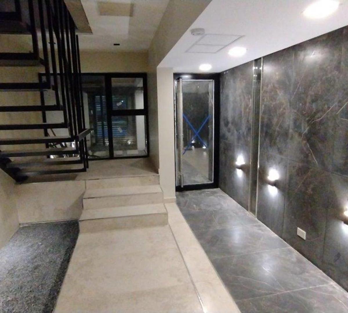 Foto de HERMOSO DEPARTAMENTO DE 3 AMBIENTES CON COCHERA., imagen 5
