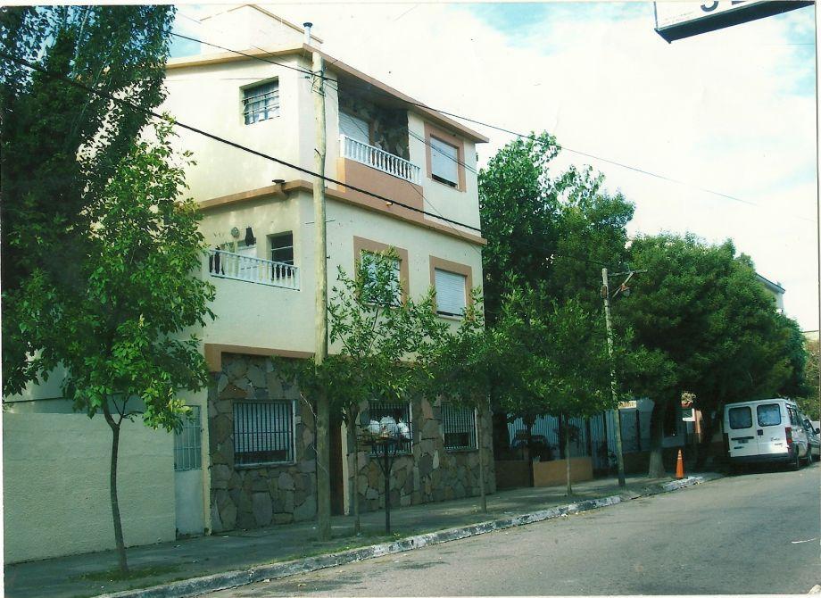 EXCEPCIONAL COMPLEJO DE DEPARTAMENTOS! IDEAL INVERSORES!!