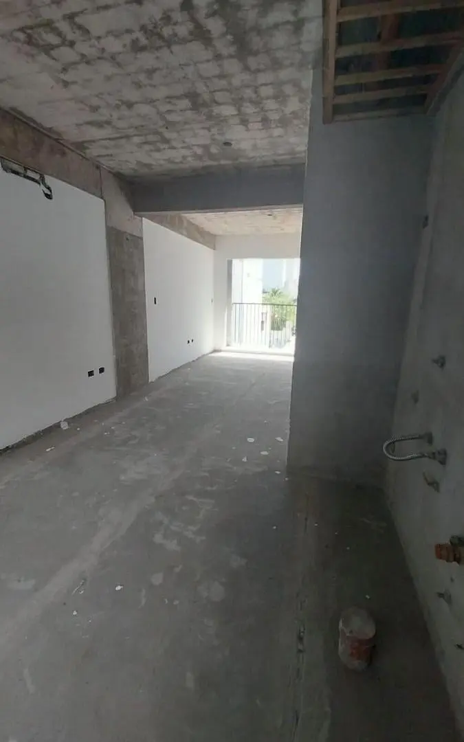 Oficina monoambiente centro de Banfield 5