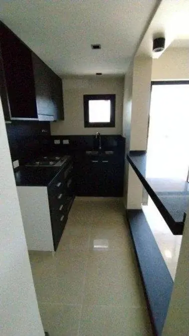 3 ambientes con cochera privada 1