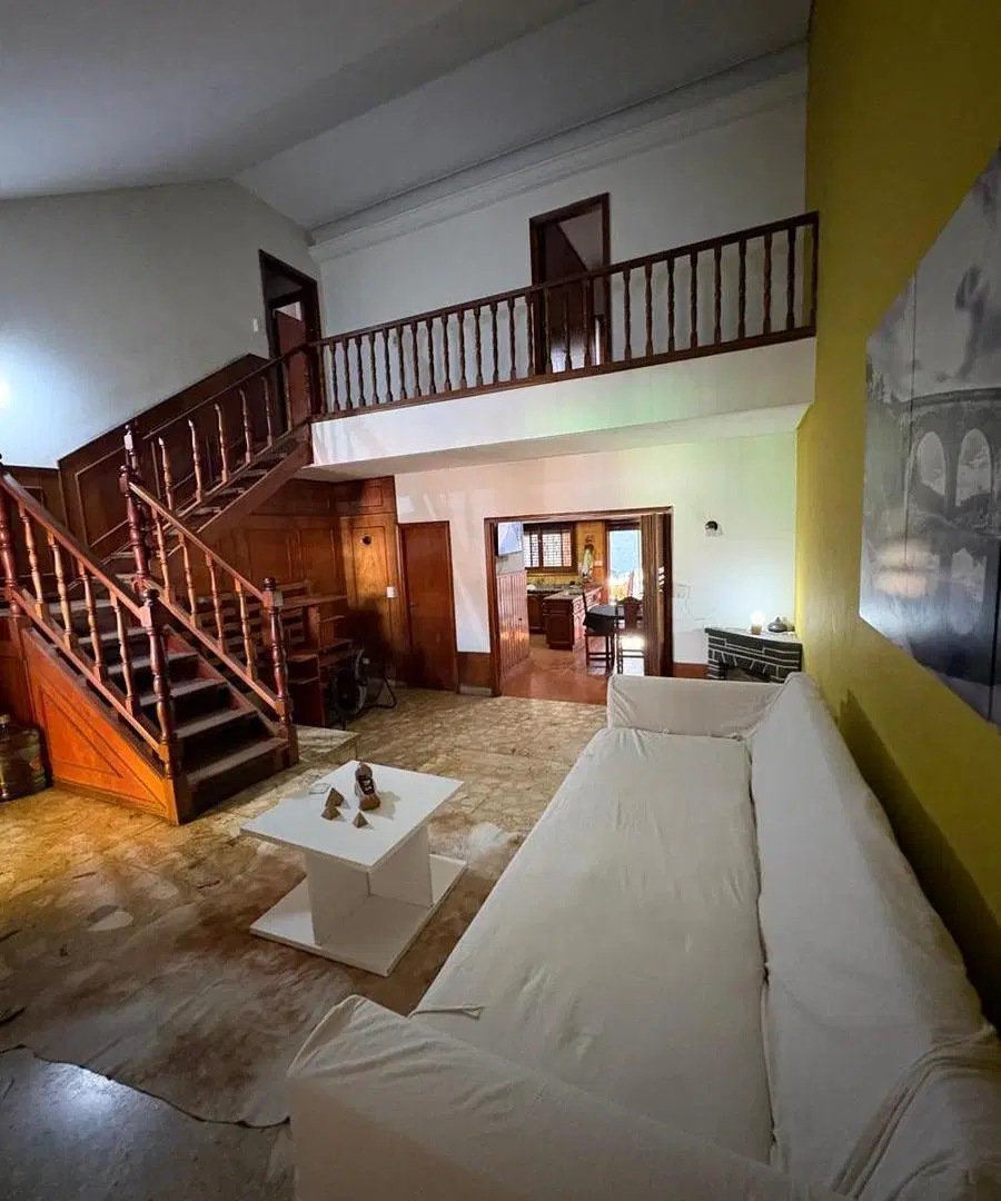 CHALET 4 AMBIENTES BANFIELD ESTE 3