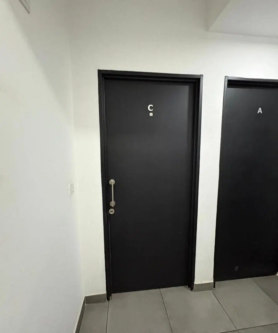 Departamento monoambiente con cochera cubierta en Alquiler y Venta 4