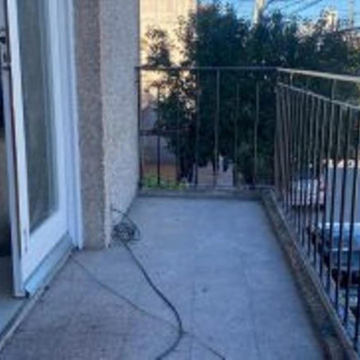 Departamento 3 Amb en Primer Piso Al Frente por Escalera 2