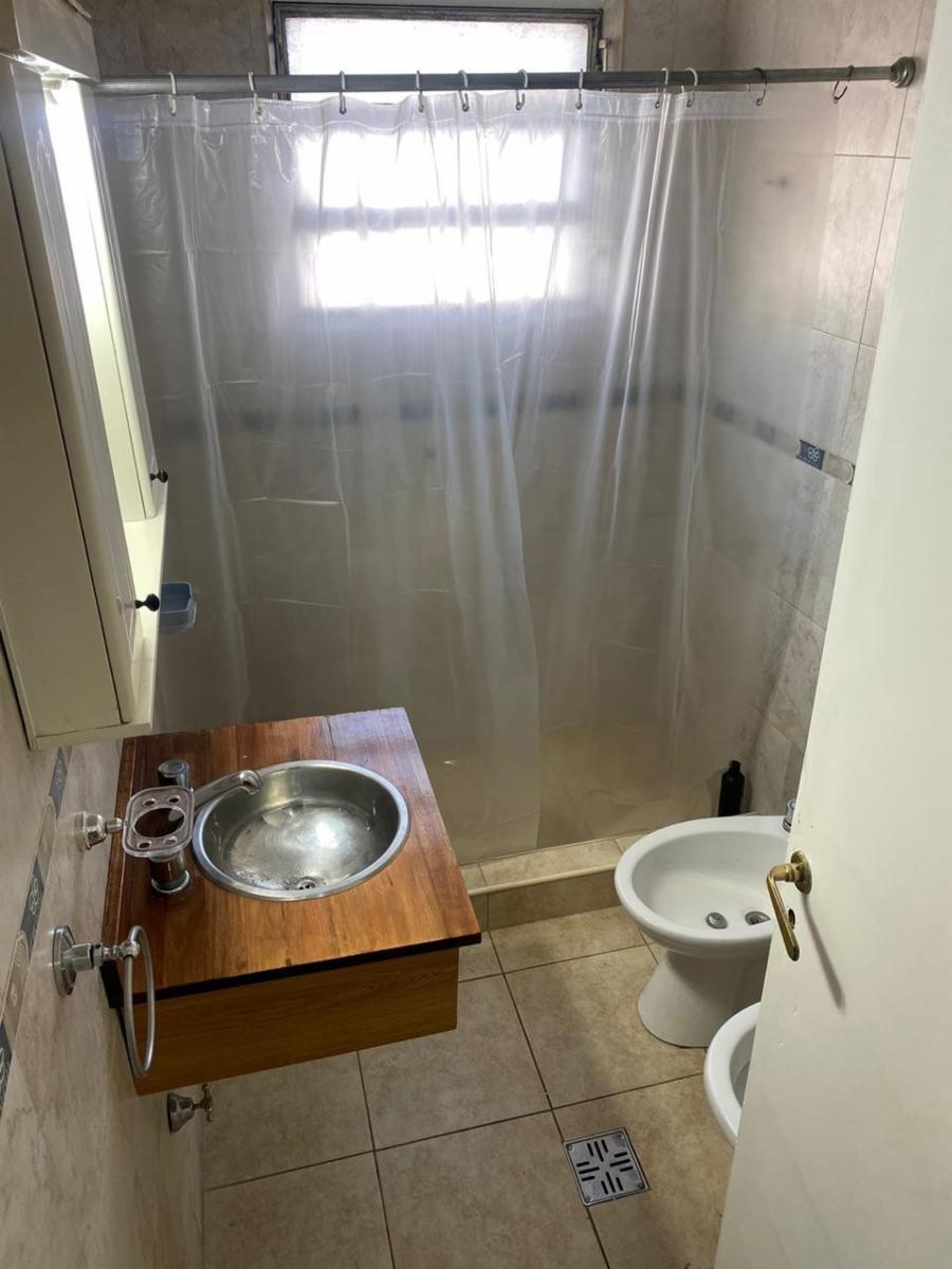 Departamento 3 Amb en Primer Piso Al Frente por Escalera 1