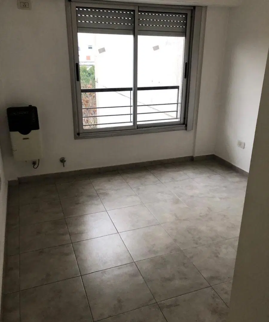 ALQUILER DEPARTAMENTO FRENTE ESTACION 2 AMB CON COCHERA 3