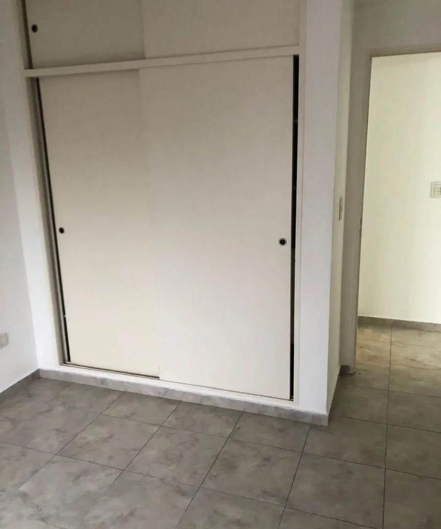 ALQUILER DEPARTAMENTO FRENTE ESTACION 2 AMB CON COCHERA 4
