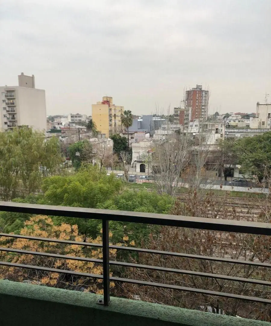 ALQUILER DEPARTAMENTO FRENTE ESTACION 2 AMB CON COCHERA 1