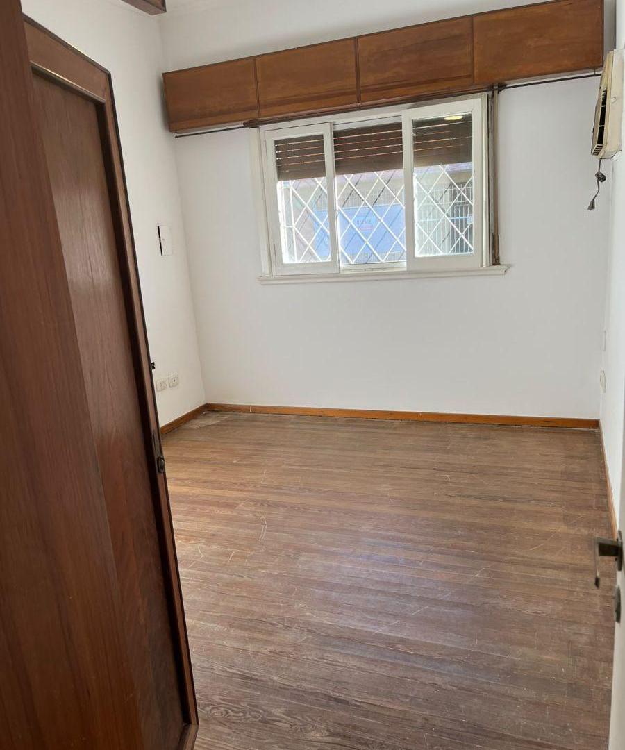 Foto de HAEDO NORTE 6 CDRAS TUNEL. CASA LOTE PPIO 3 AMB CON PATIO Y COCHERA, imagen 5
