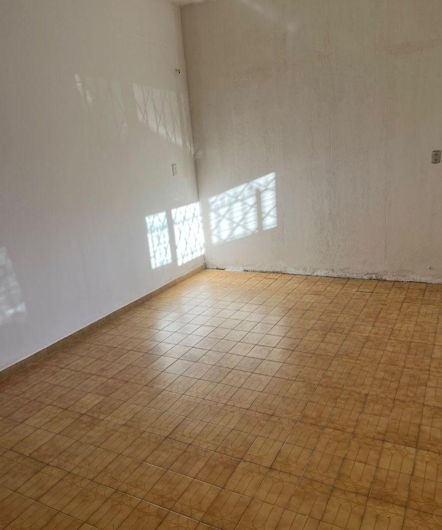 Foto de HAEDO NORTE 6 CDRAS TUNEL. CASA LOTE PPIO 3 AMB CON PATIO Y COCHERA, imagen 4