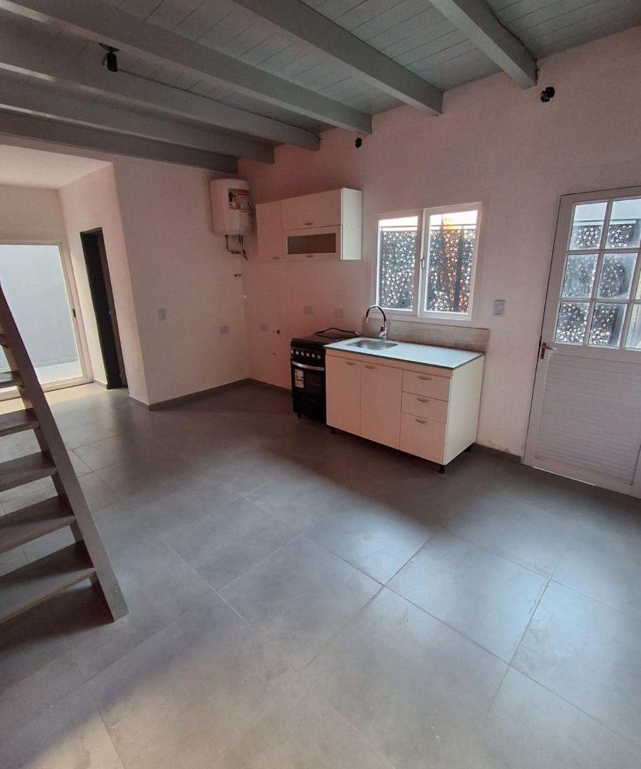 Foto de ALQUILER PH 2 AMB EN DUPLEX FASOLA AL 200, imagen 4