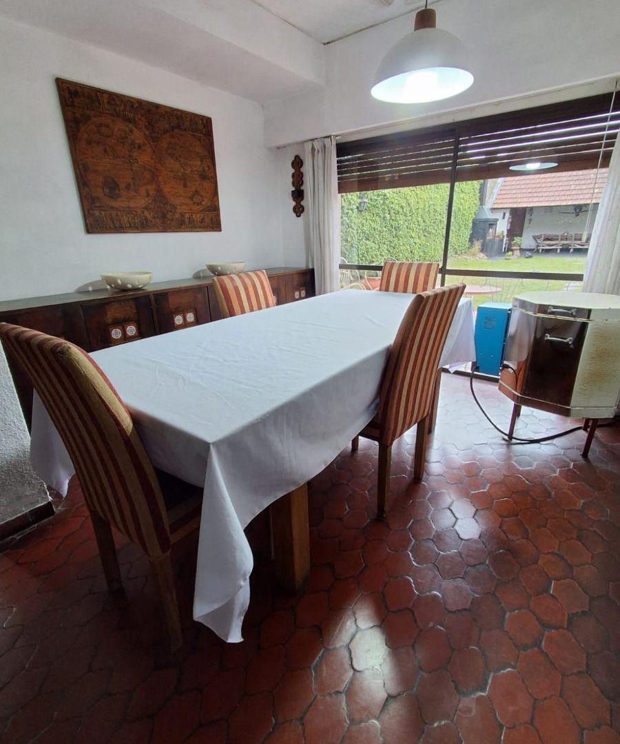 Foto de HAEDO CHICO CHALET EN GRAN LOTE CON FONDO Y PILETA - DIFERENTES, imagen 4
