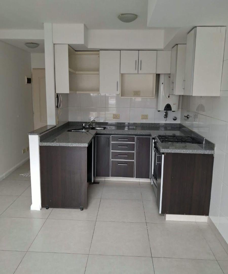 Foto de ALQUILER DEPTO 2 AMB EN DUPLEX CON BAÑO Y TOILETTE, imagen 5