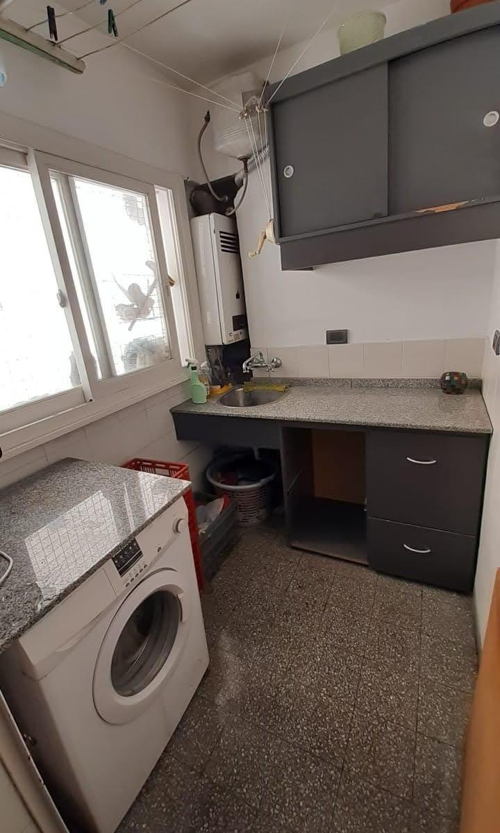 Depto 4 Ambientes Frente con Cocina Comedor Lavadero y Balcon. Alquilado. 5