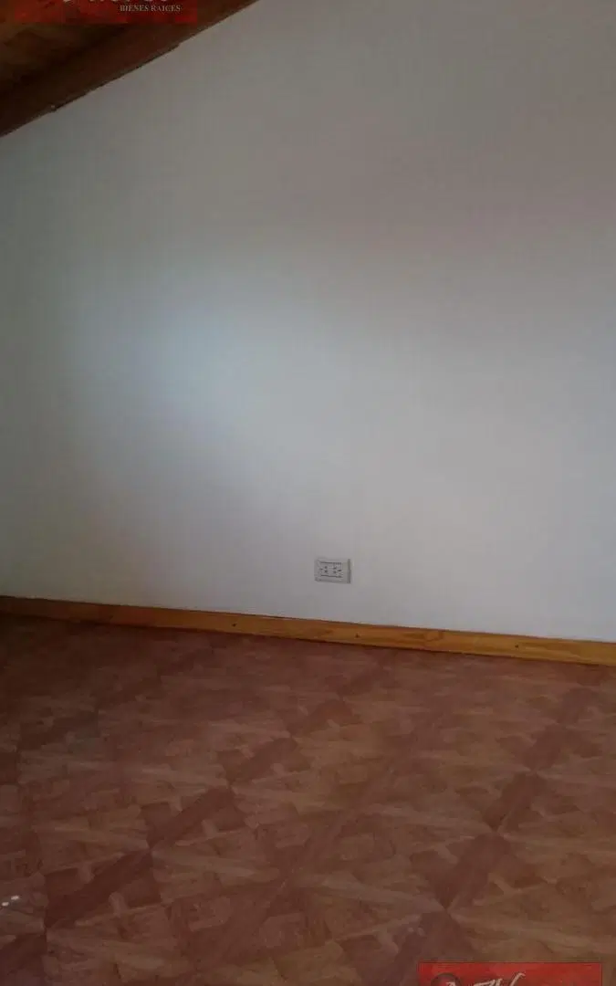 TIPO DUPLEX EN PRIMER PISO DE DOS AMBIENTES 3