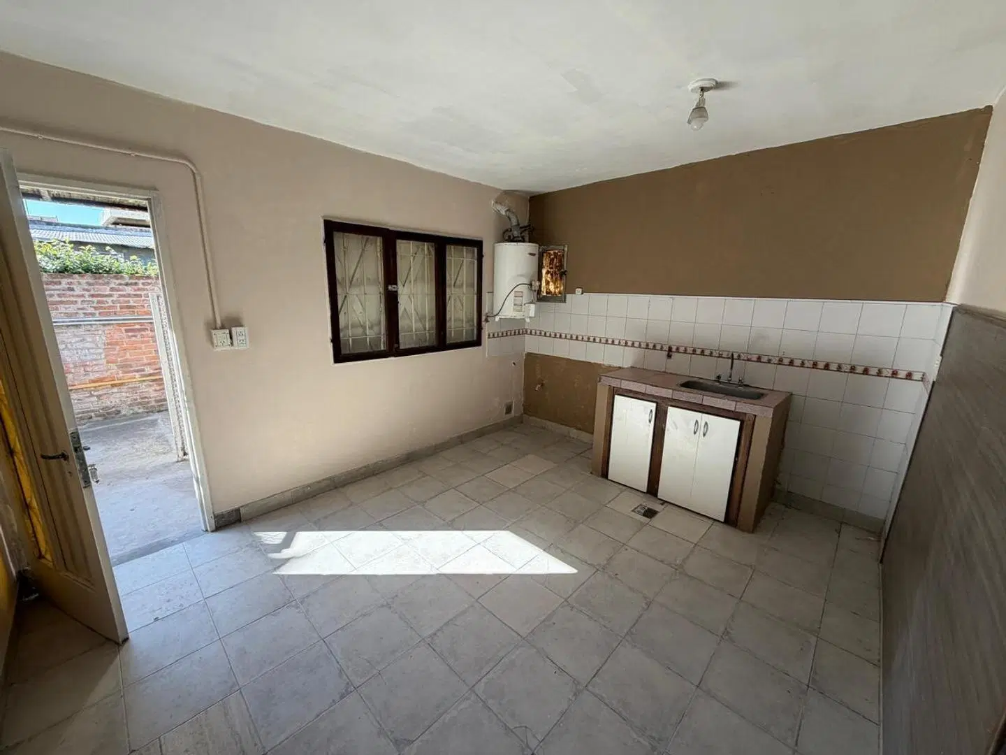 Departamento en Luis Guillon 3
