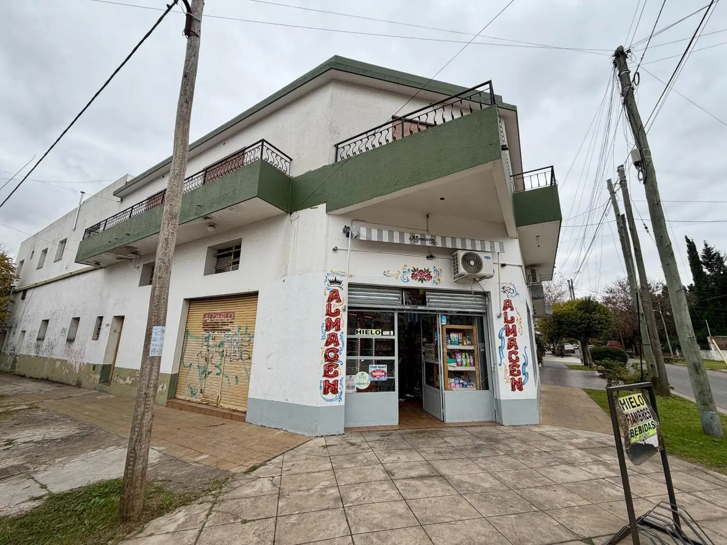 Local comercial en alquiler monte grande 5