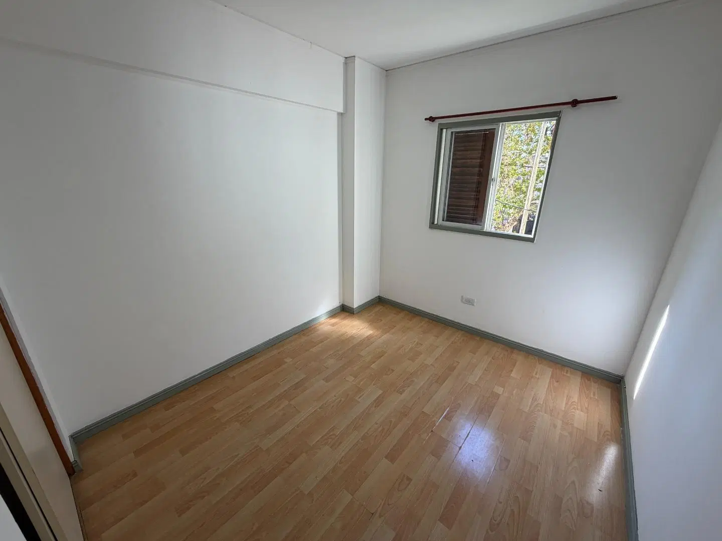 departamento tres ambientes en alquiler monte grande 4