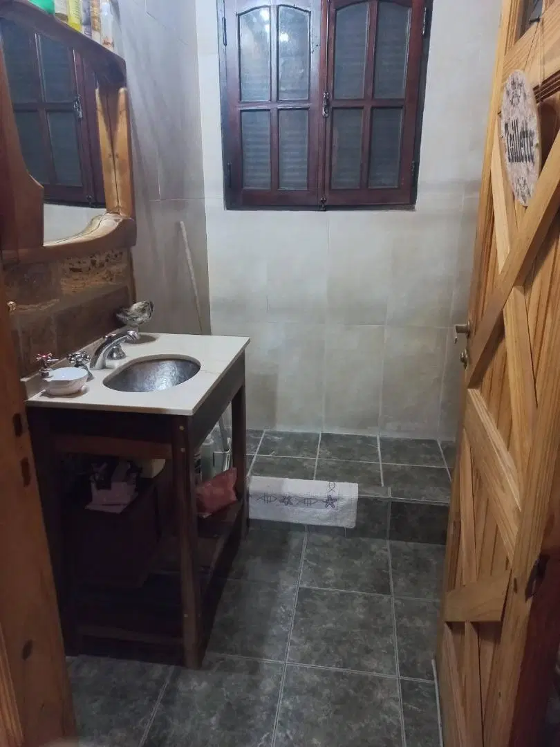 Casa en alquiler en Claypole 1
