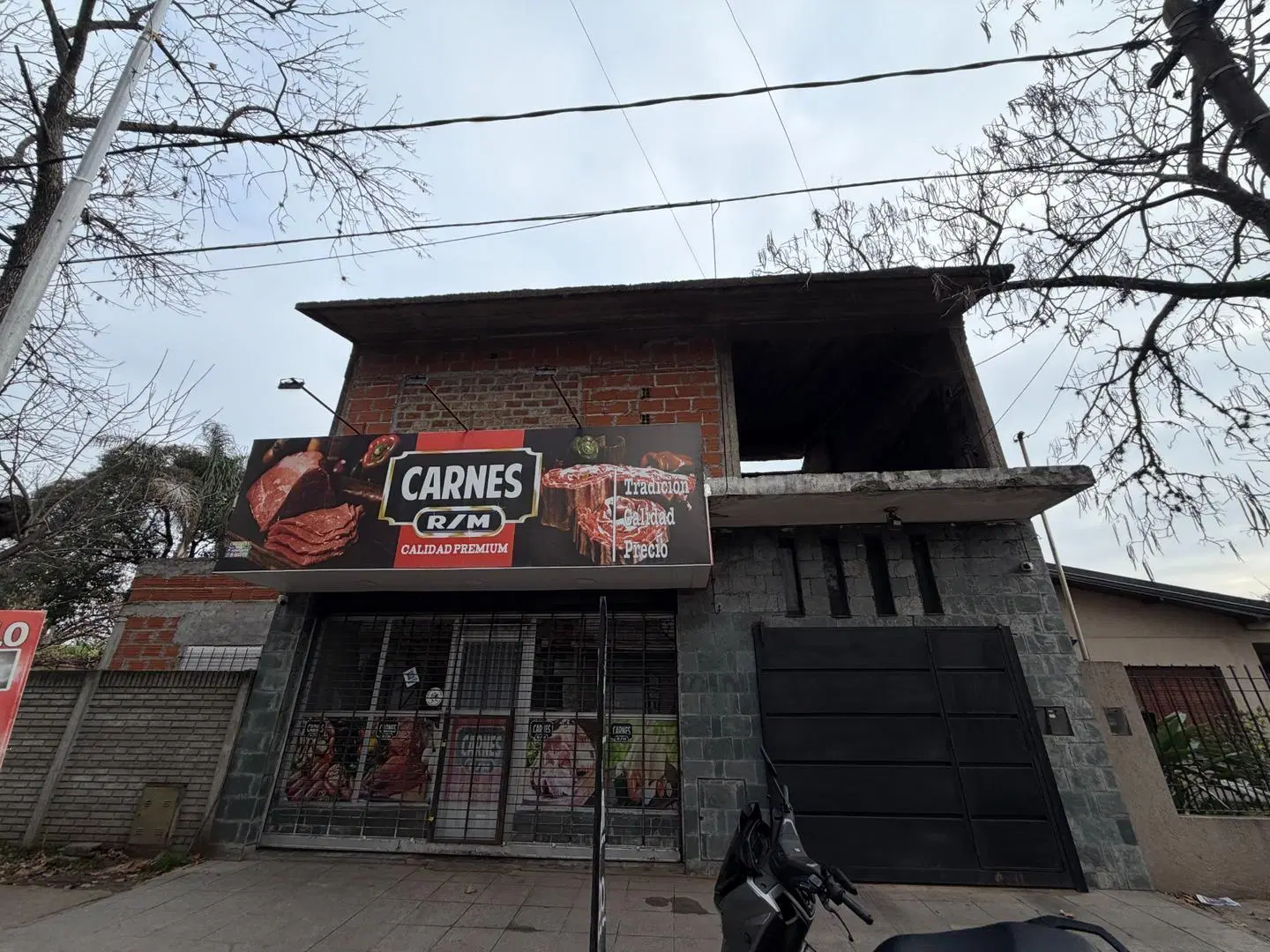 casa con local comercial en venta 3