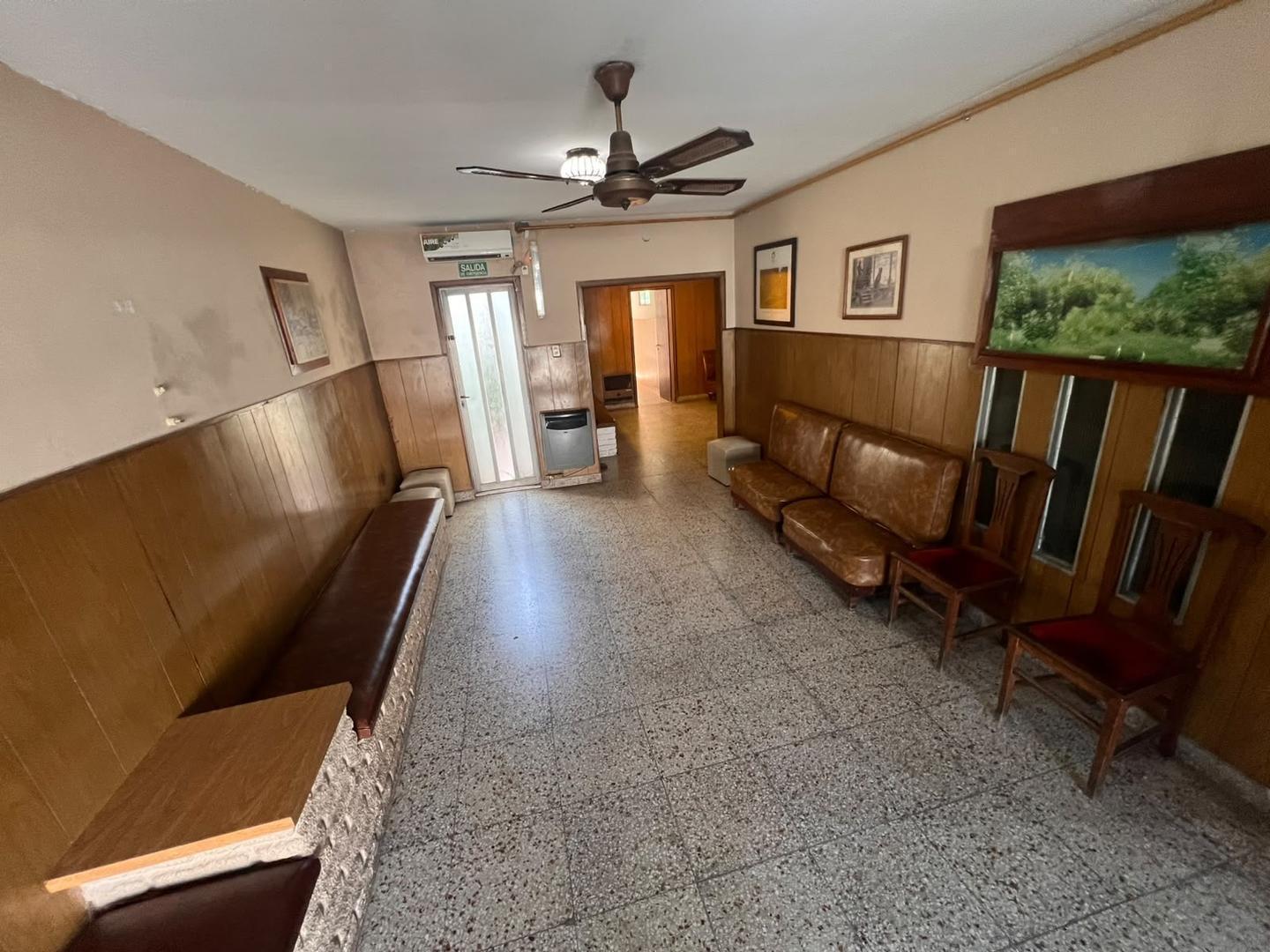 Foto de Venta Local Tristan Suarez, imagen 2