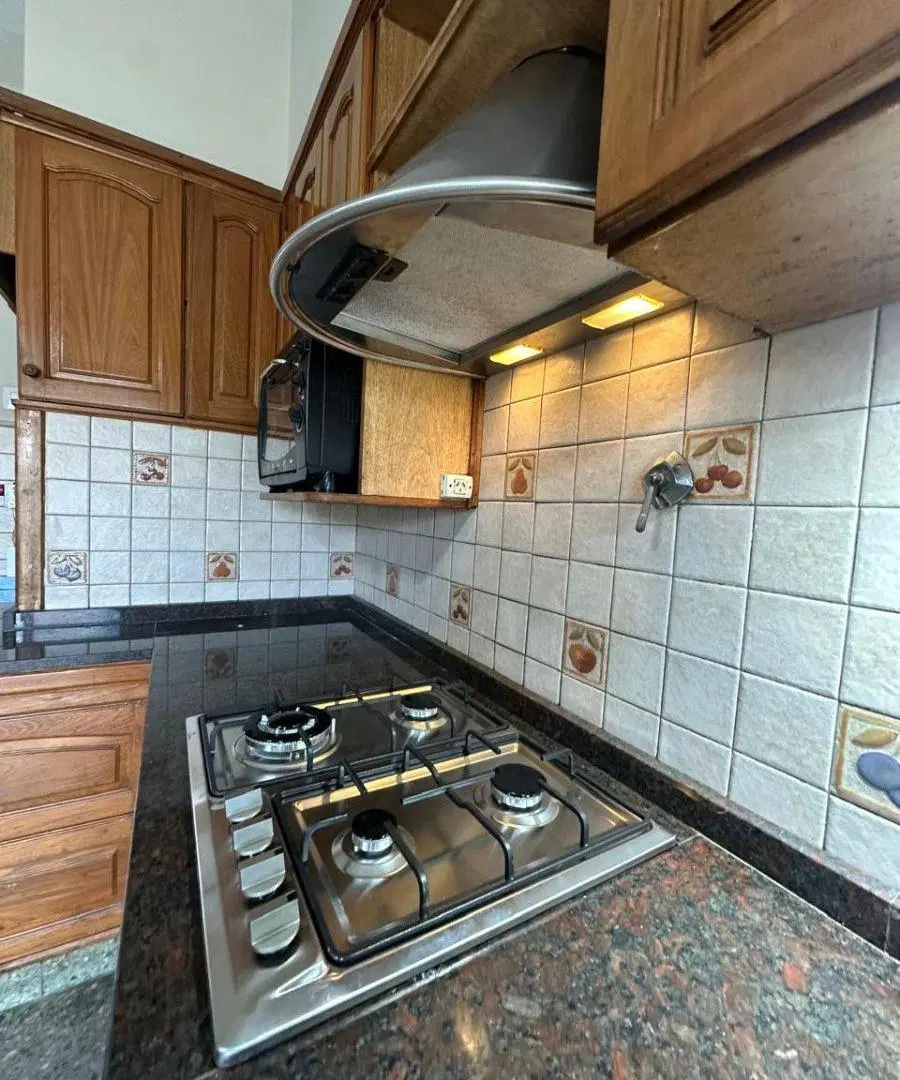 DEPARTAMENTO EN ALQUILER SOBRE AVENIDA 2