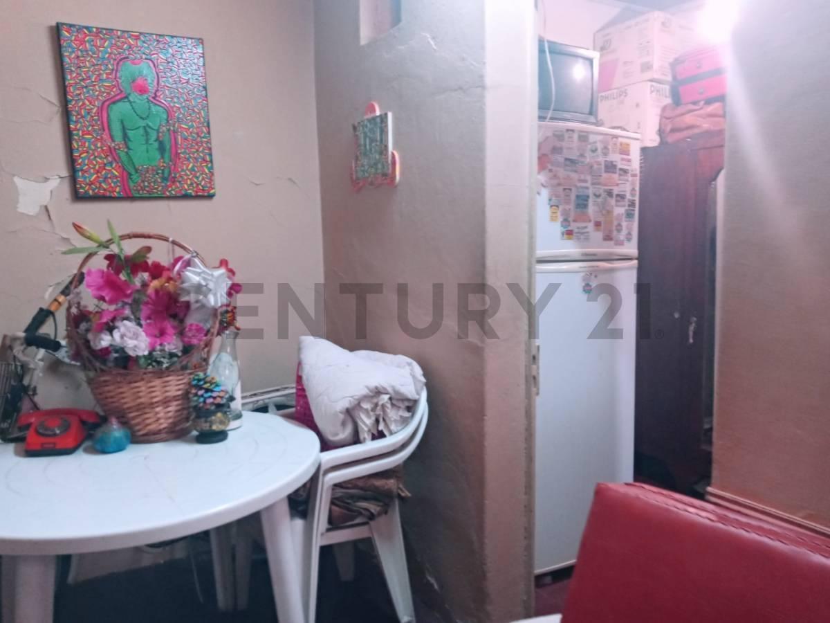 Espacioso y Silencioso PH en 1er Piso por Escalera. a Tres Cuadras de Av Nazca y a Dos Cuadras D. 1