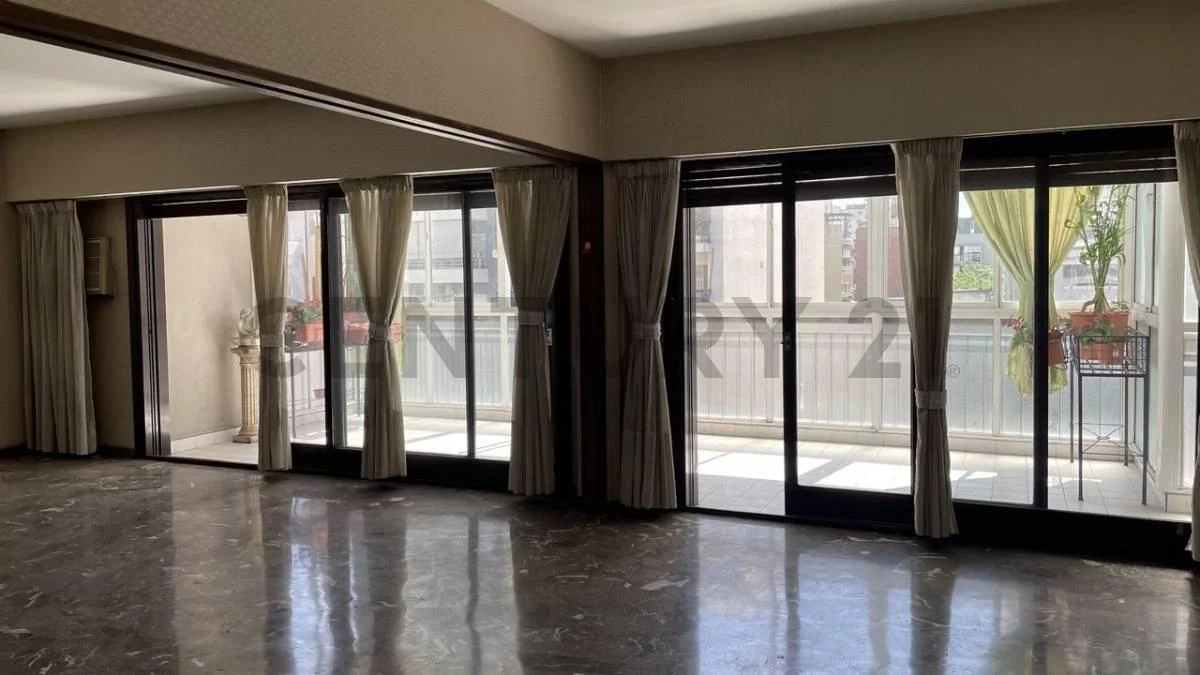 Departamento en Venta Belgrano con Cochera Fija 2