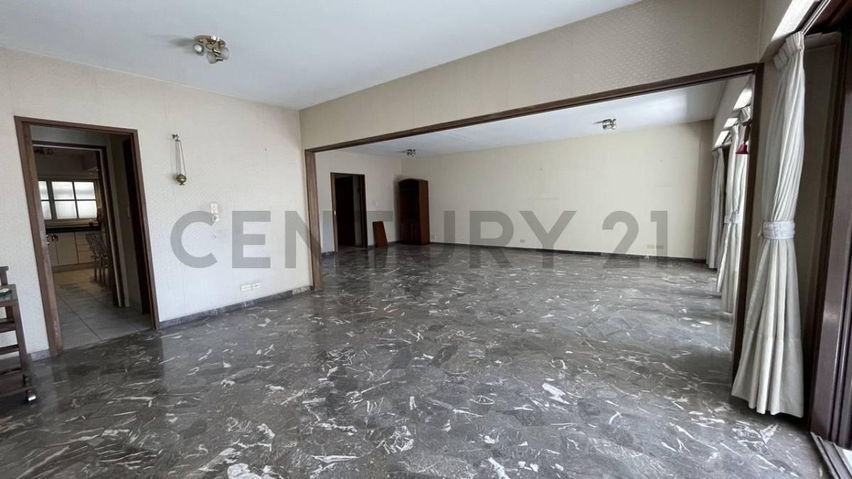 Departamento en Venta Belgrano con Cochera Fija 4