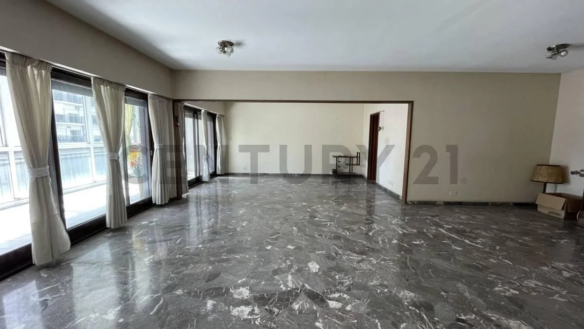 Departamento en Venta Belgrano con Cochera Fija 5