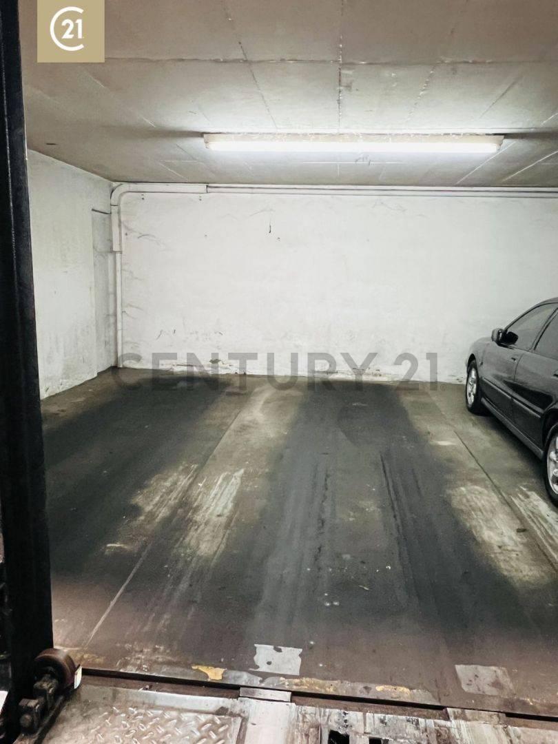 Cochera en venta