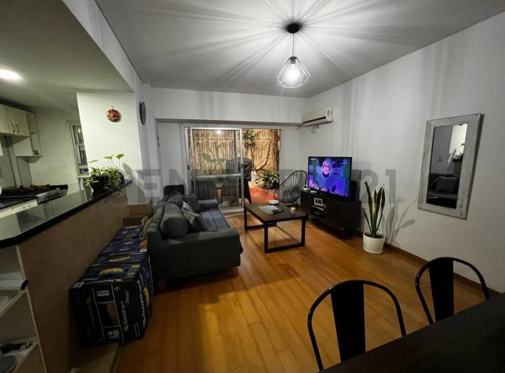 Venta 2 ambientes con jardin/patio amplio en Belgrano casi Nuñez 1