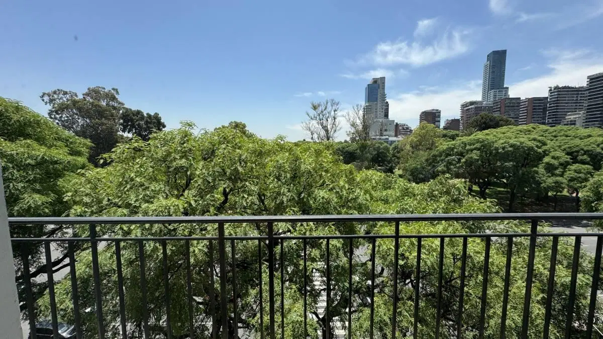 Venta Piso exclusivo reciclado 330m Libertador y Ugarteche Vista al Parque 3